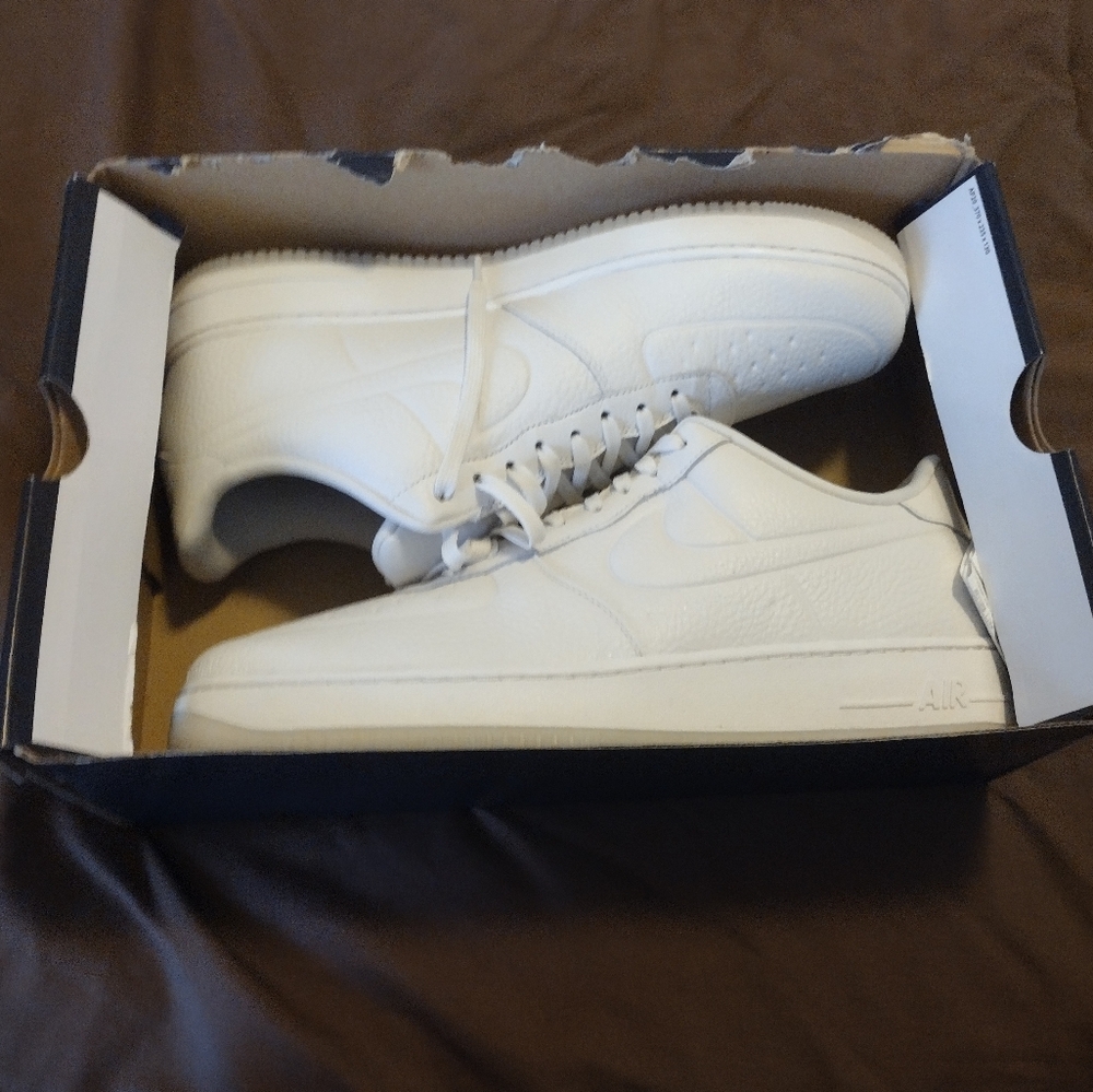 Nike Men's White Sneakers